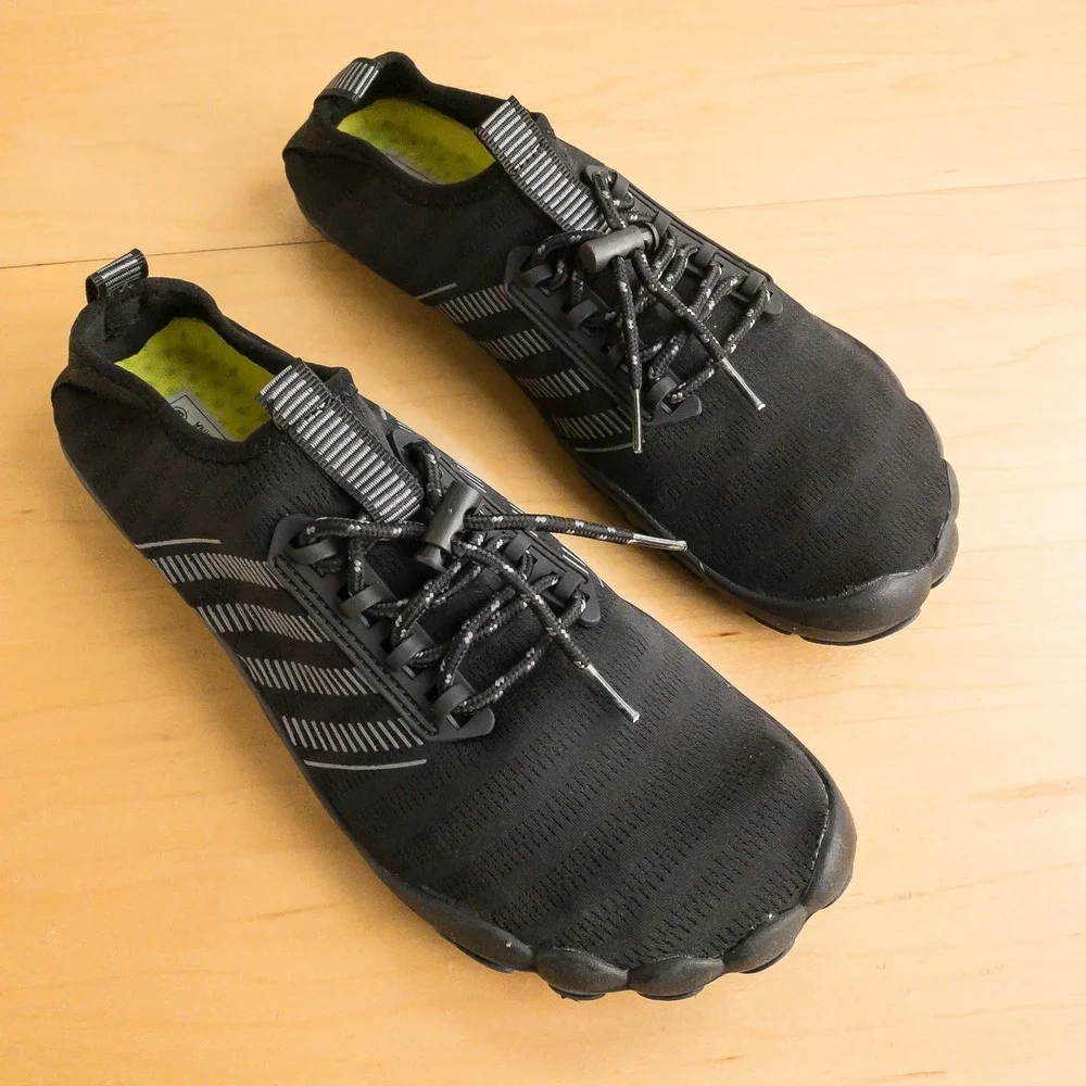 SAYOLA Water Shoes Mens Size 9.5 Black Quick Dry Aqua Swim Barefoot Beach Surf - Picture 2 of 16